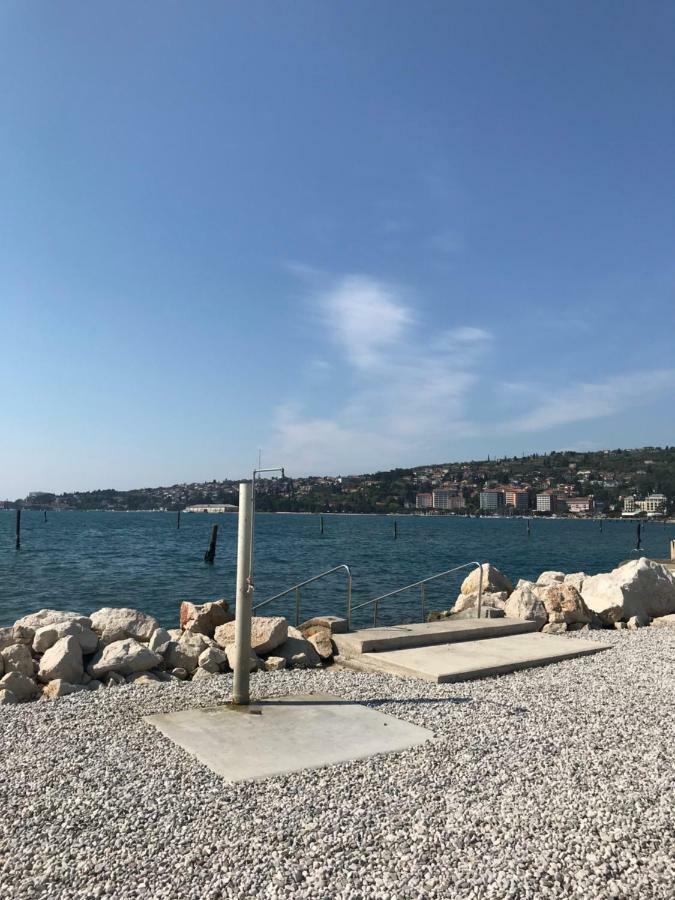 Villa Floating House Blue Moon Portorose Esterno foto