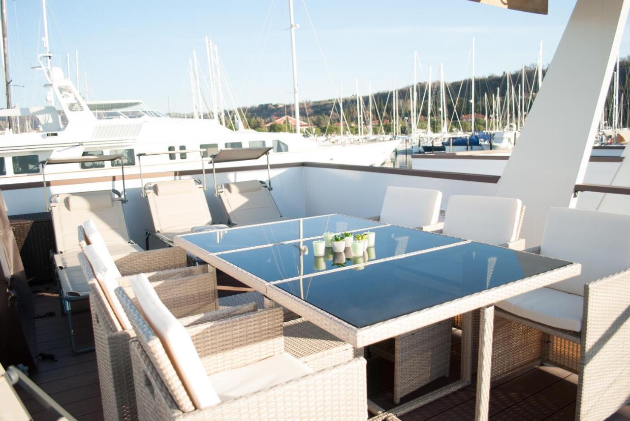 Villa Floating House Blue Moon Portorose Esterno foto